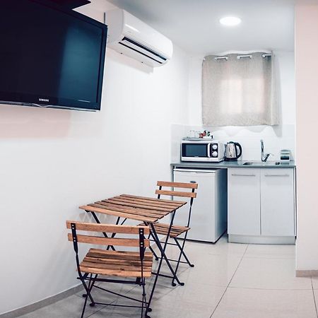 Agamim Hotel Ashkelon Exterior foto