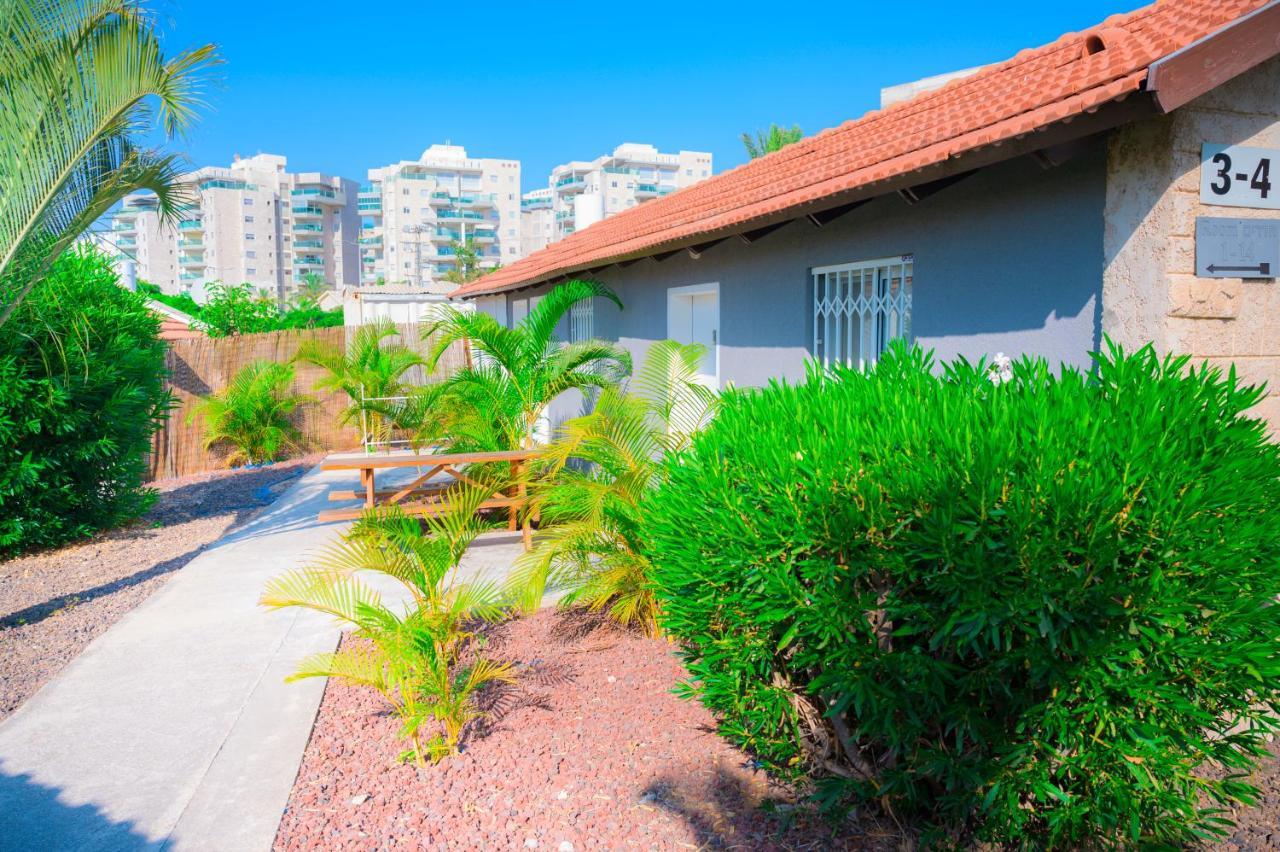 Agamim Hotel Ashkelon Exterior foto