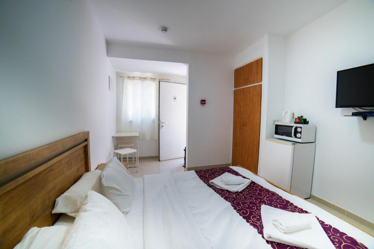 Agamim Hotel Ashkelon Exterior foto