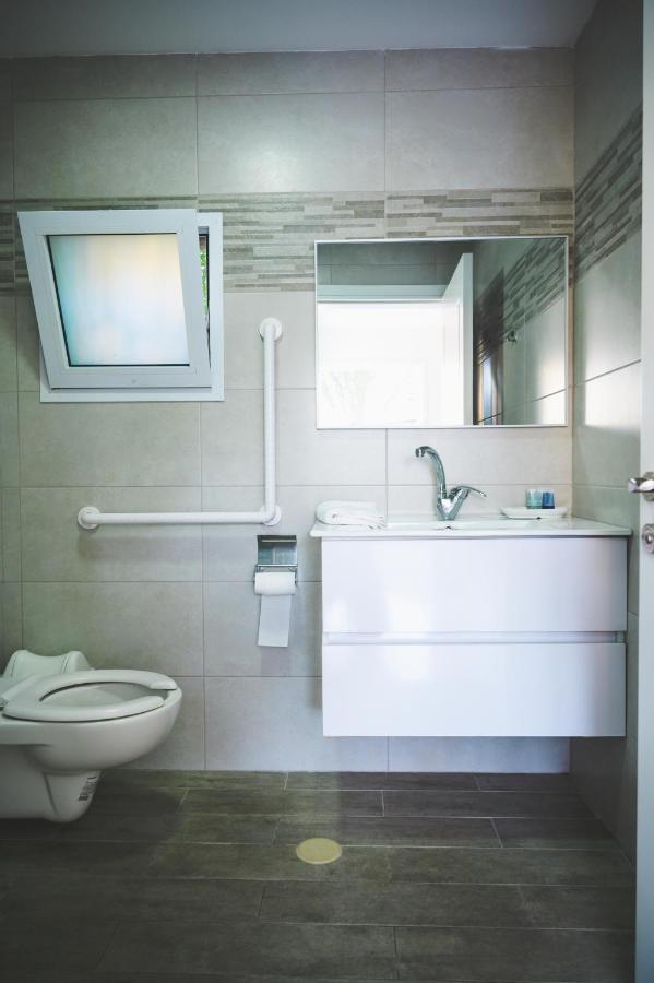 Agamim Hotel Ashkelon Exterior foto