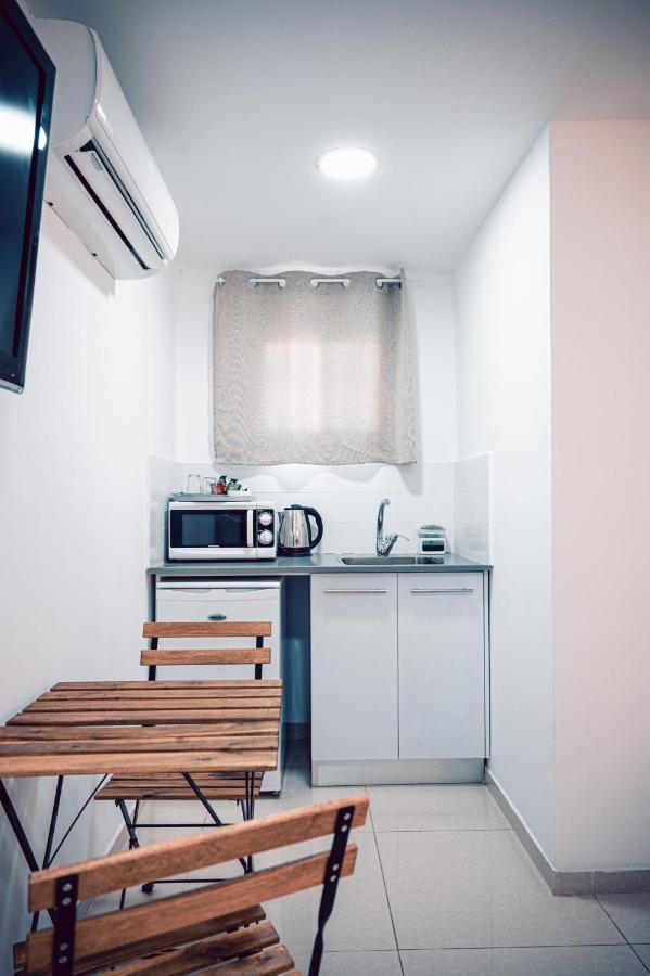 Agamim Hotel Ashkelon Exterior foto