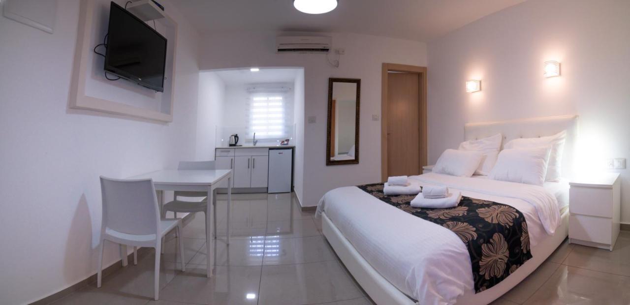 Agamim Hotel Ashkelon Exterior foto