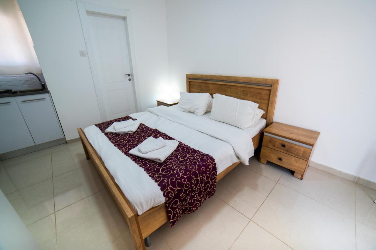 Agamim Hotel Ashkelon Exterior foto