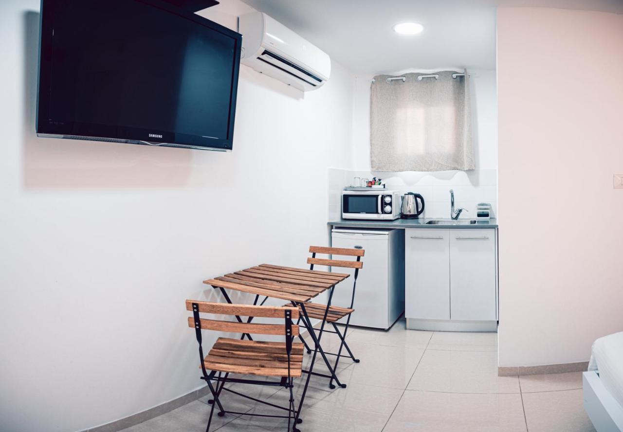 Agamim Hotel Ashkelon Exterior foto
