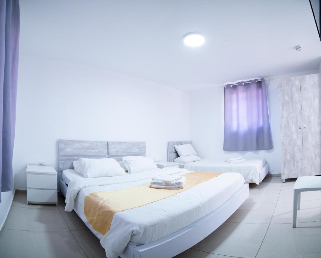 Agamim Hotel Ashkelon Exterior foto