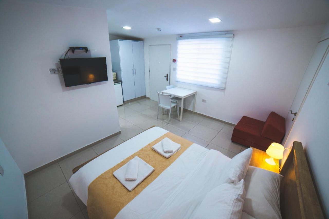 Agamim Hotel Ashkelon Exterior foto